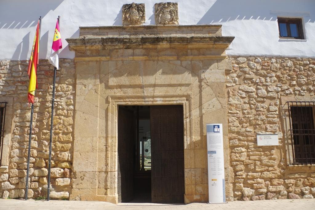 Hospederia Casa De La Torre Guest House El Toboso Exterior foto